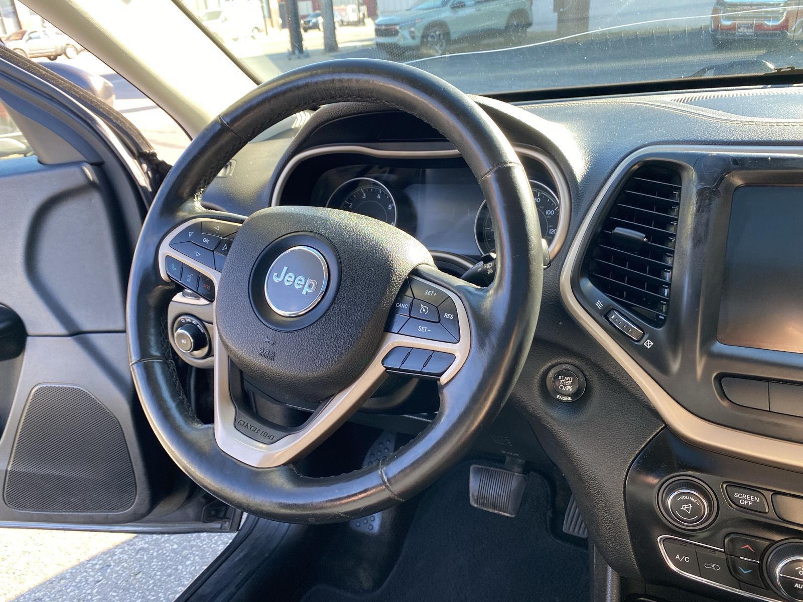 2015 Jeep Cherokee Limited at Rick Weaver GMC