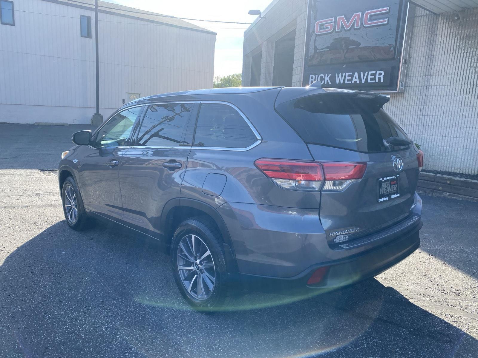 2018 Toyota Highlander XLE at McCandless Ford