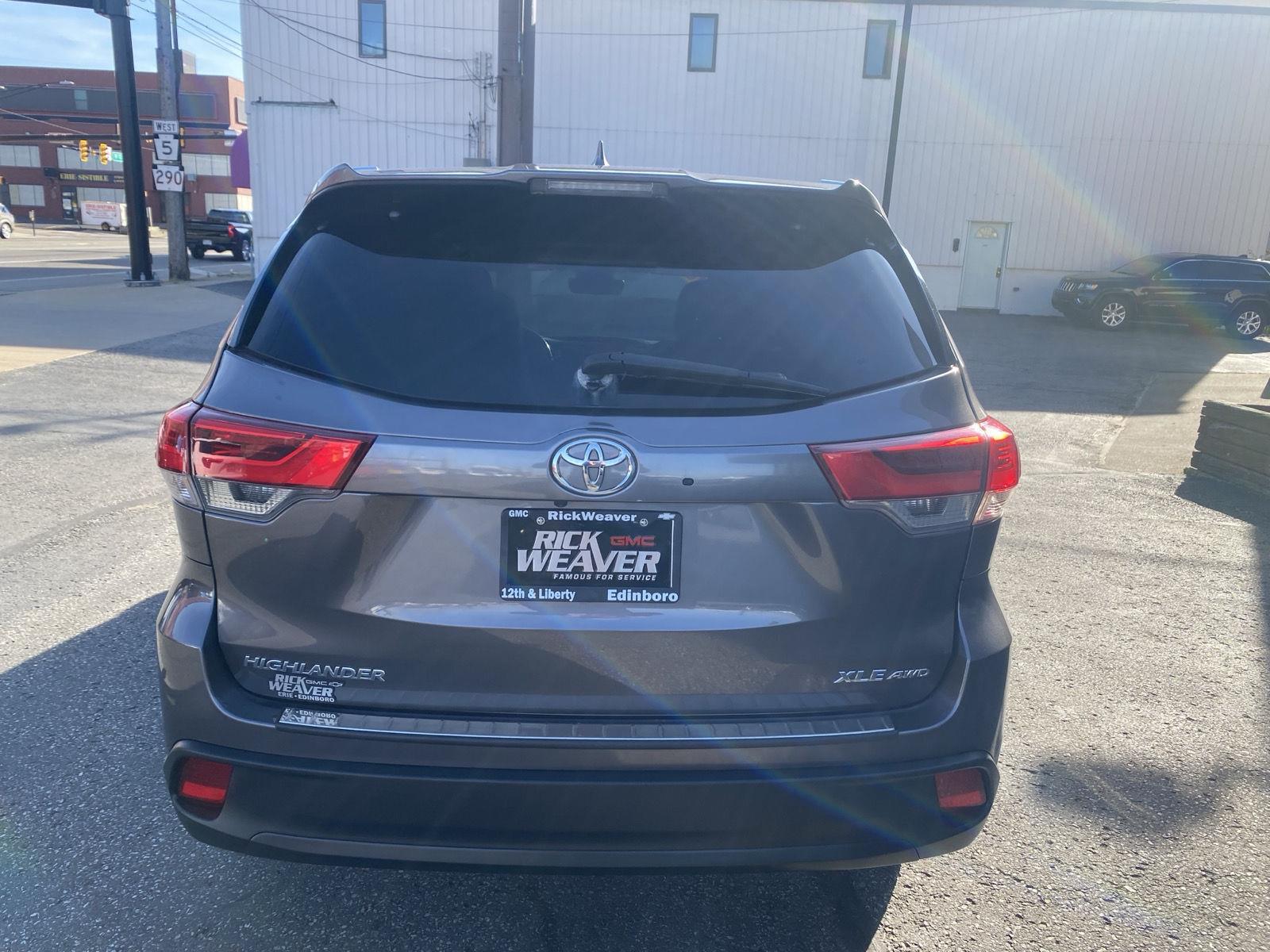 2018 Toyota Highlander XLE at McCandless Ford