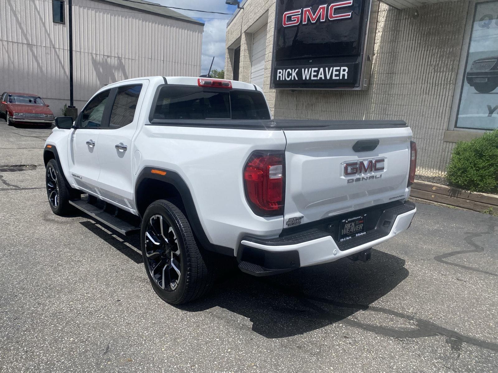 2023 GMC Canyon Denali at Joe Ball GMC