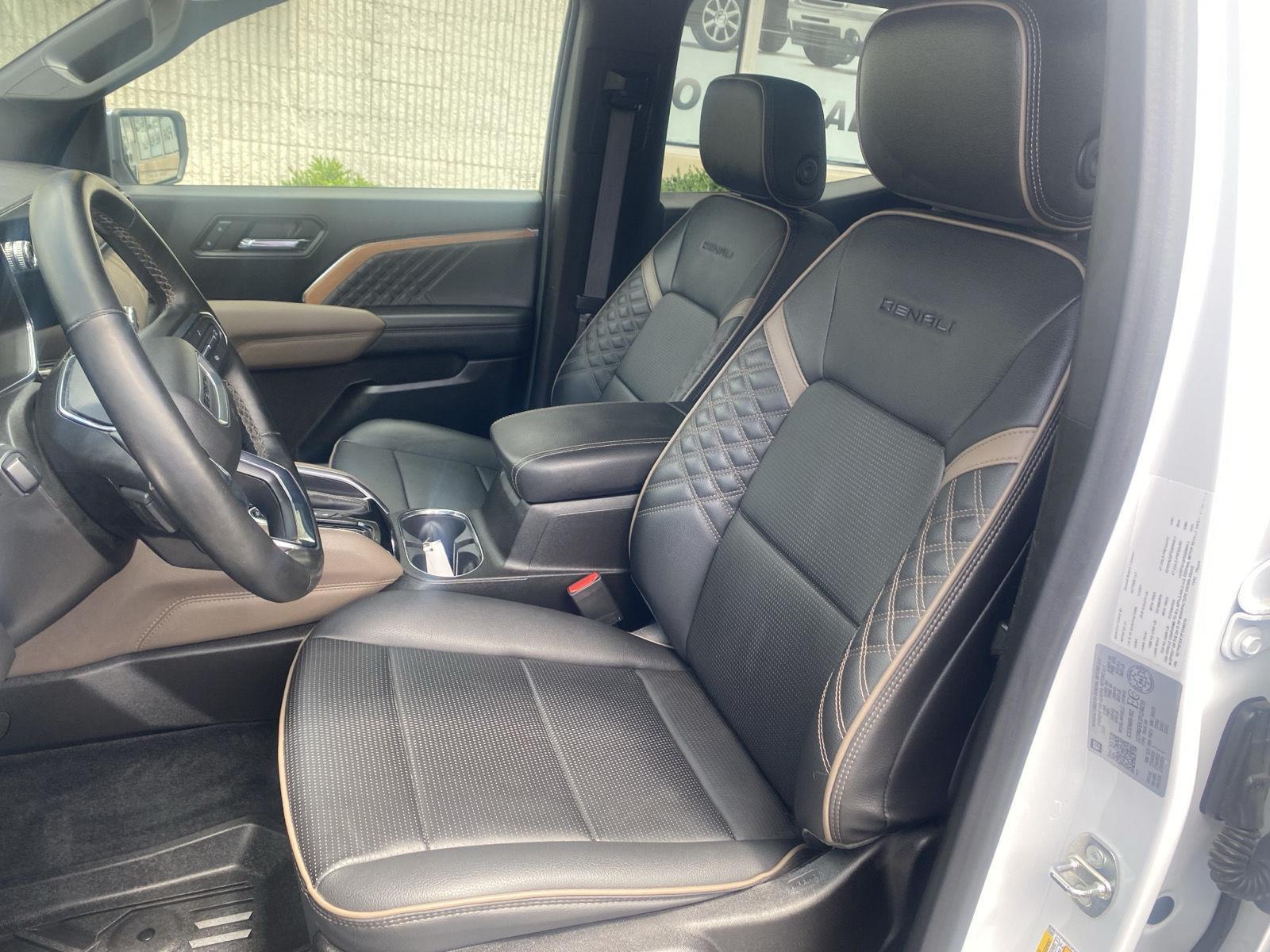 2023 GMC Canyon Denali at Joe Ball GMC