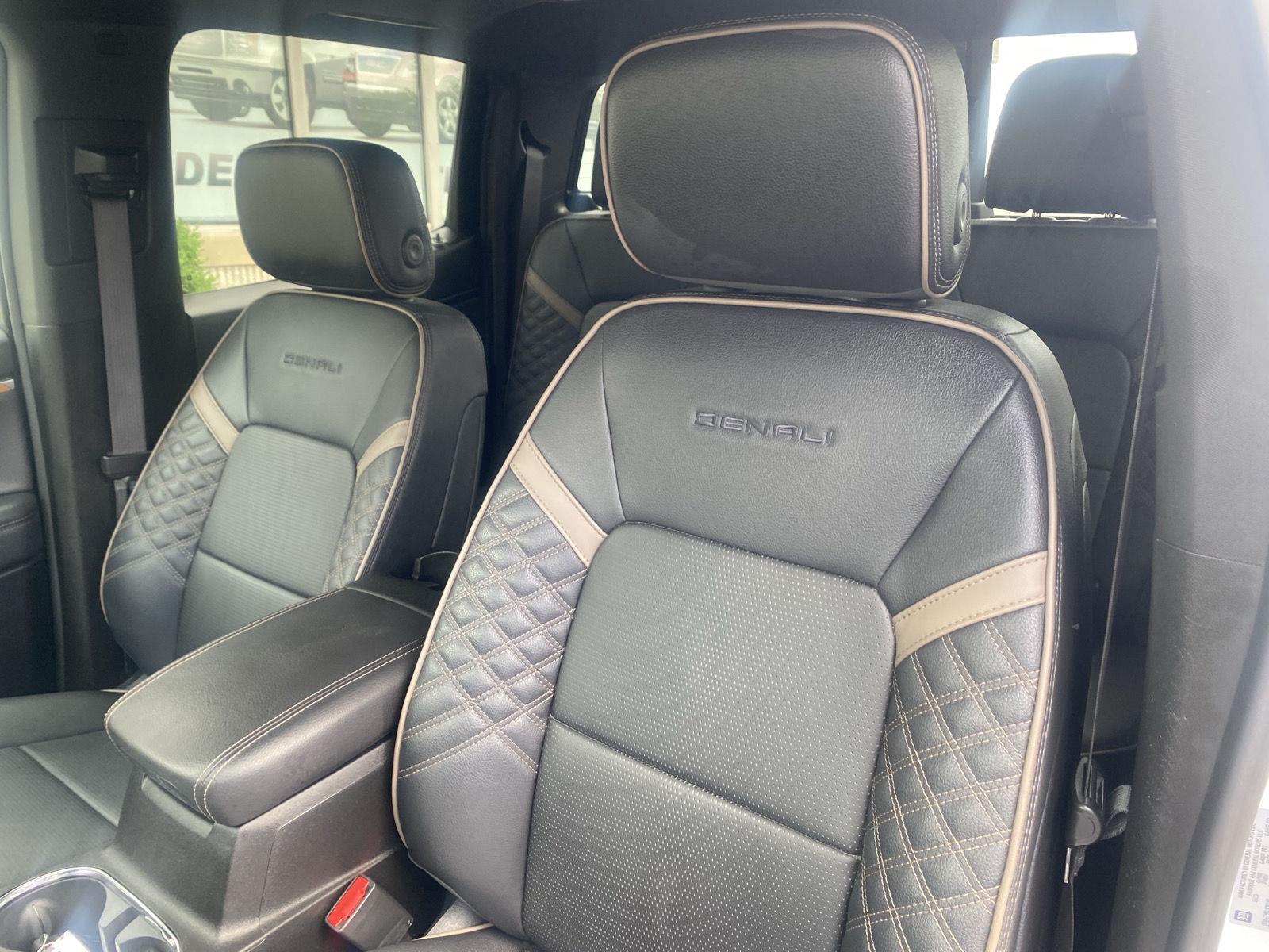 2023 GMC Canyon Denali at Joe Ball GMC
