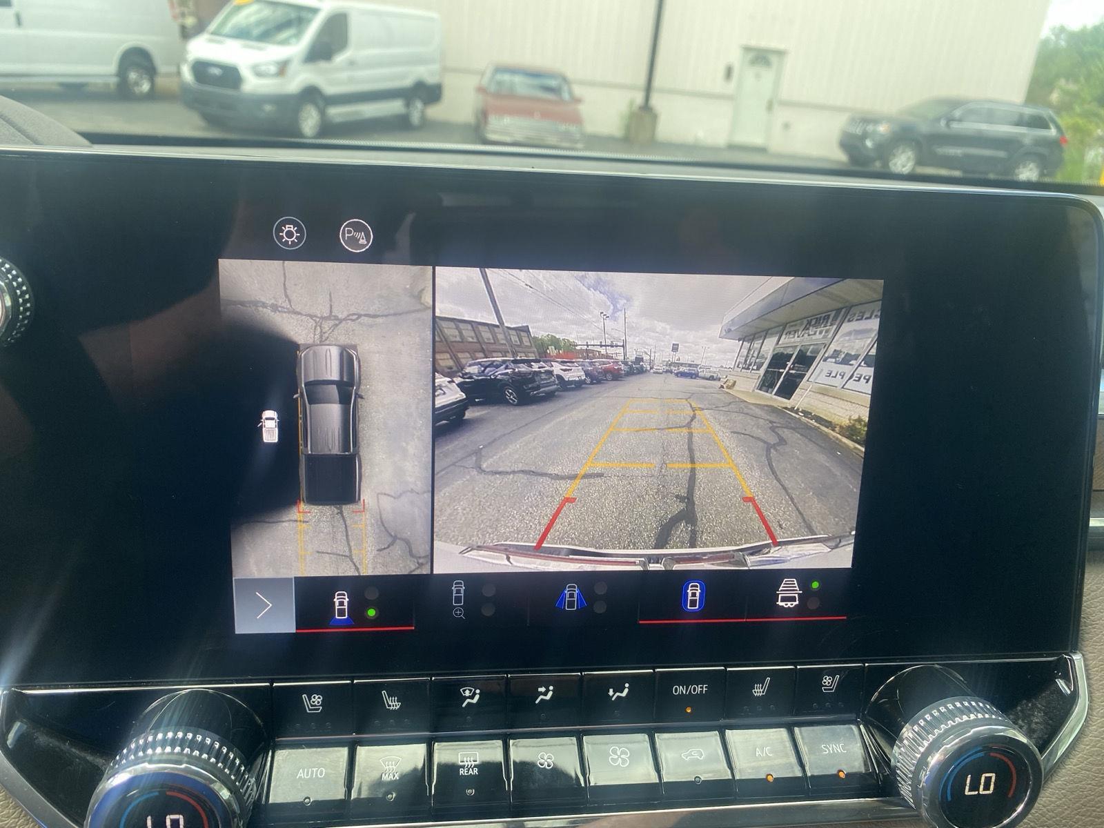 2023 GMC Canyon Denali at Joe Ball GMC
