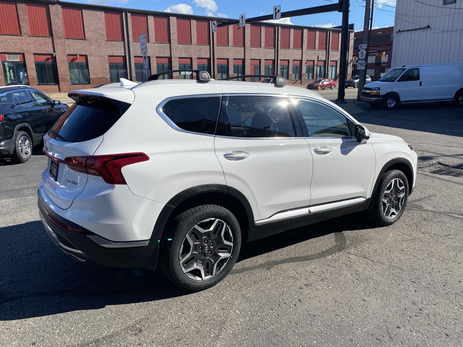 2023 Hyundai Santa Fe Limited at Bud's Auto Sales
