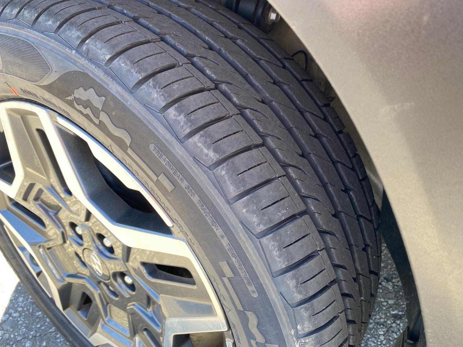 2023 Hyundai Santa Fe Limited at Bud's Auto Sales
