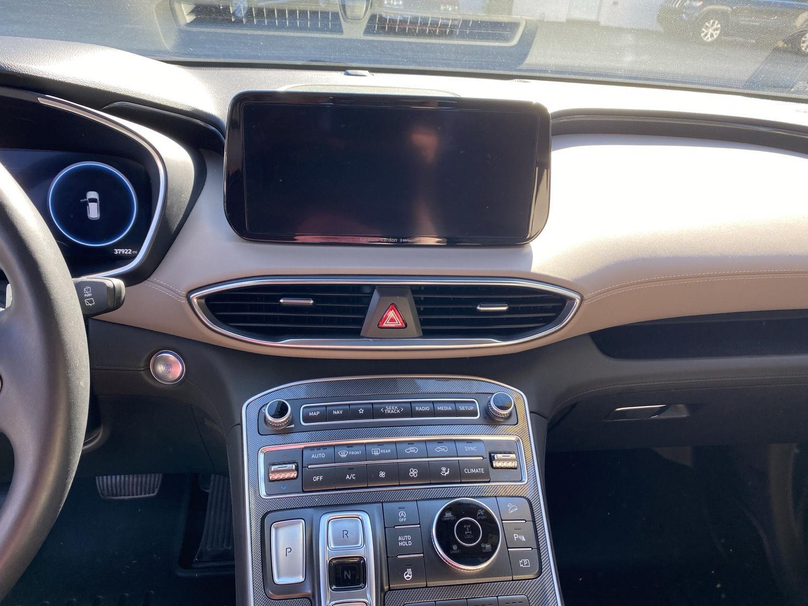 2023 Hyundai Santa Fe Limited at Bud's Auto Sales