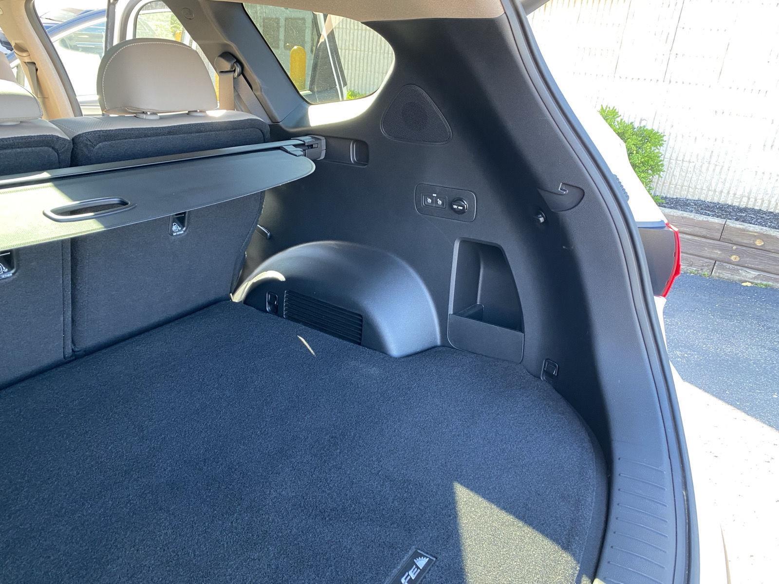 2023 Hyundai Santa Fe Limited at Bud's Auto Sales