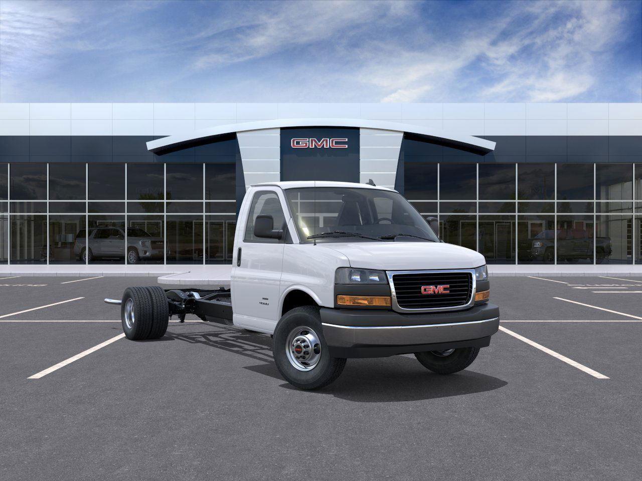 2025 GMC Savana Commercial Cutaway - 2