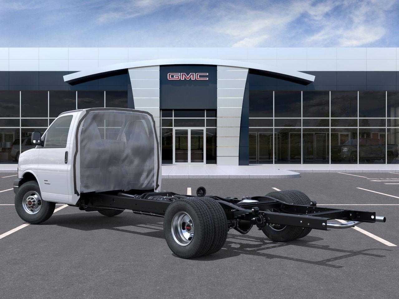 2025 GMC Savana Commercial Cutaway - 8