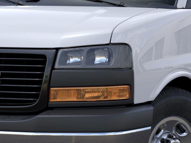 2025 GMC Savana Cargo Van TK - 9