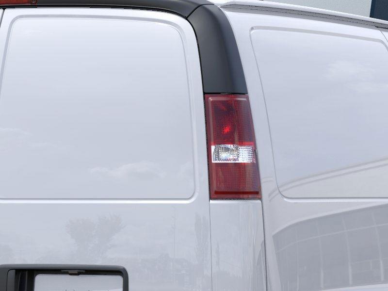 2025 GMC Savana Cargo Van TK - 10