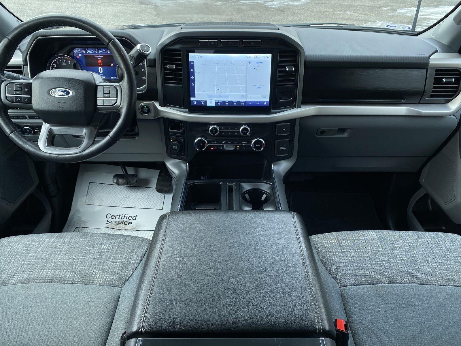 2022 Ford F-150 XLT - 11