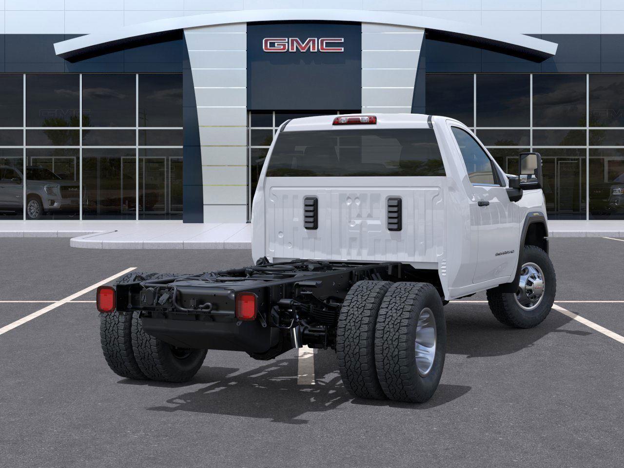 2026 GMC Sierra 3500HD CC Pro - 11