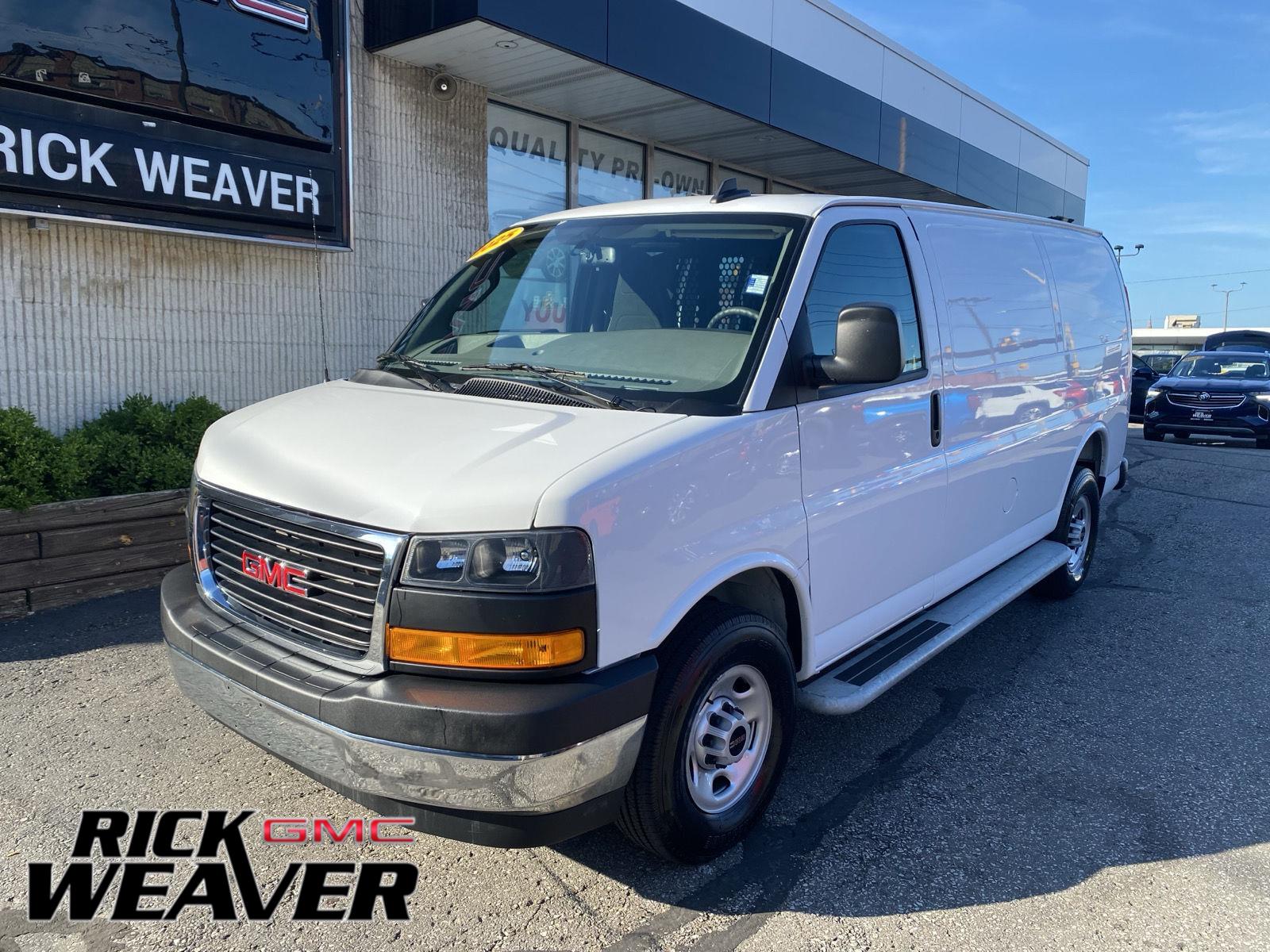 2025 GMC Savana Cargo 2500 RWD