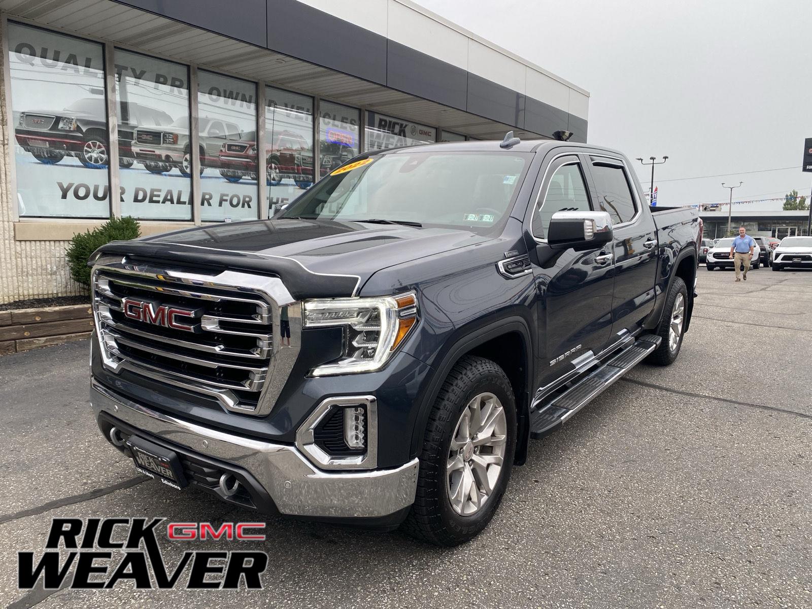  2022 GMC Sierra 1500 Limited SLT Crew Cab 4WD   