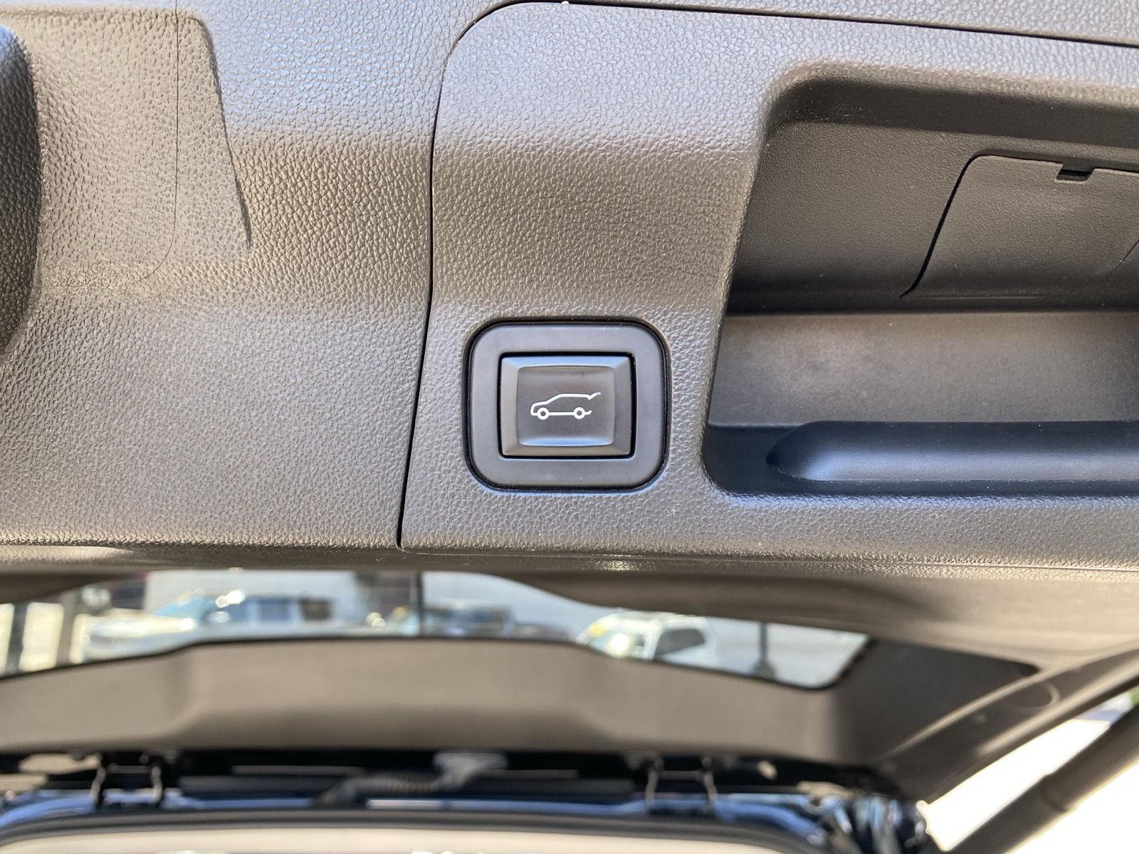 2019 GMC Acadia SLT at Chevrolet & GMC Titusville