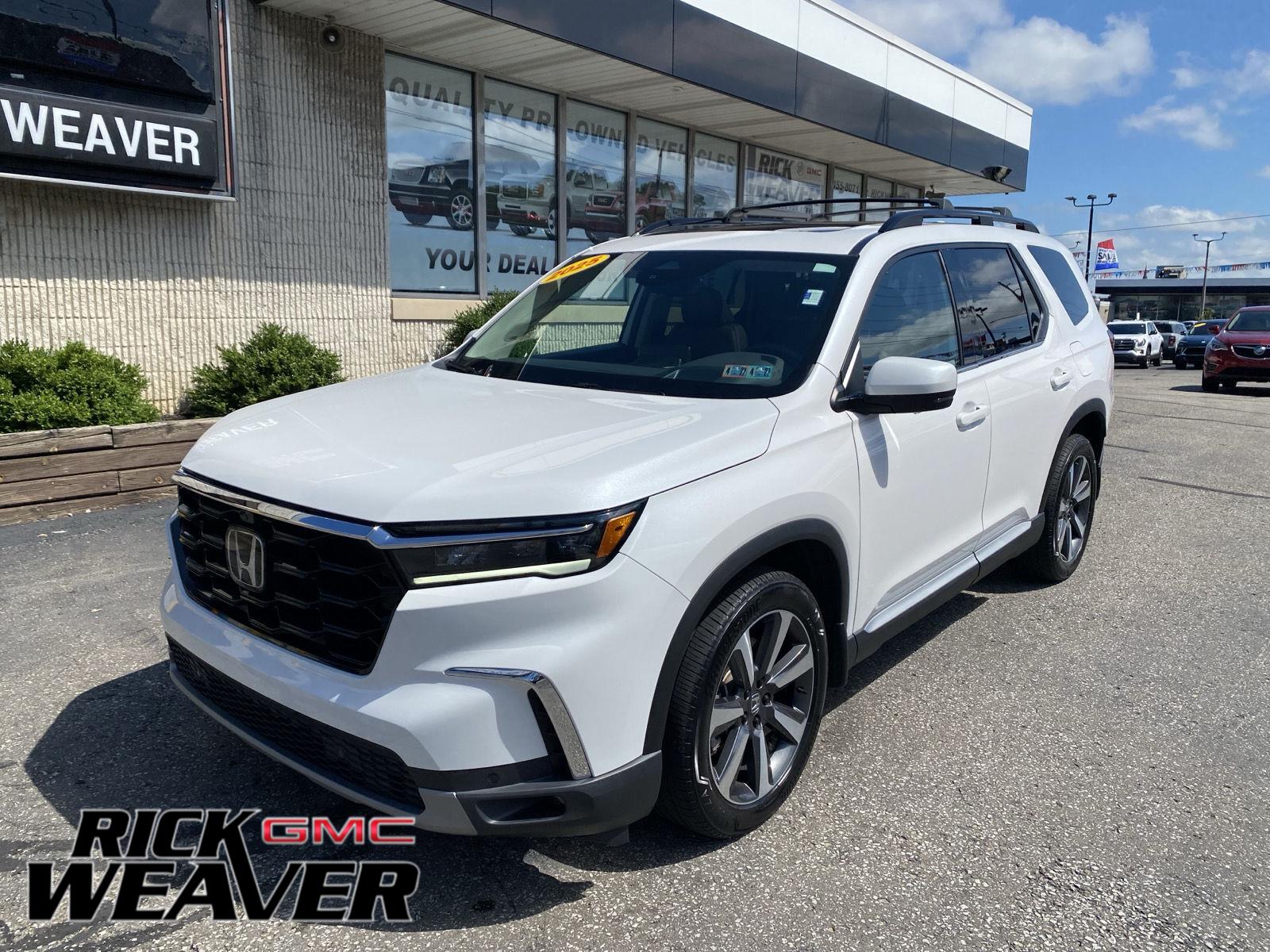 Platinum White Pearl 2025 Honda Pilot SUV / Crossover All-Wheel Drive Automatic
