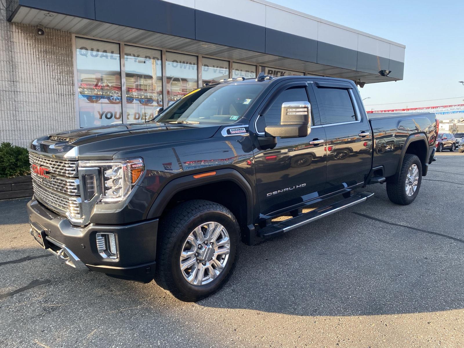 2022 GMC Sierra 2500HD Denali at Baglier Buick GMC Mazda