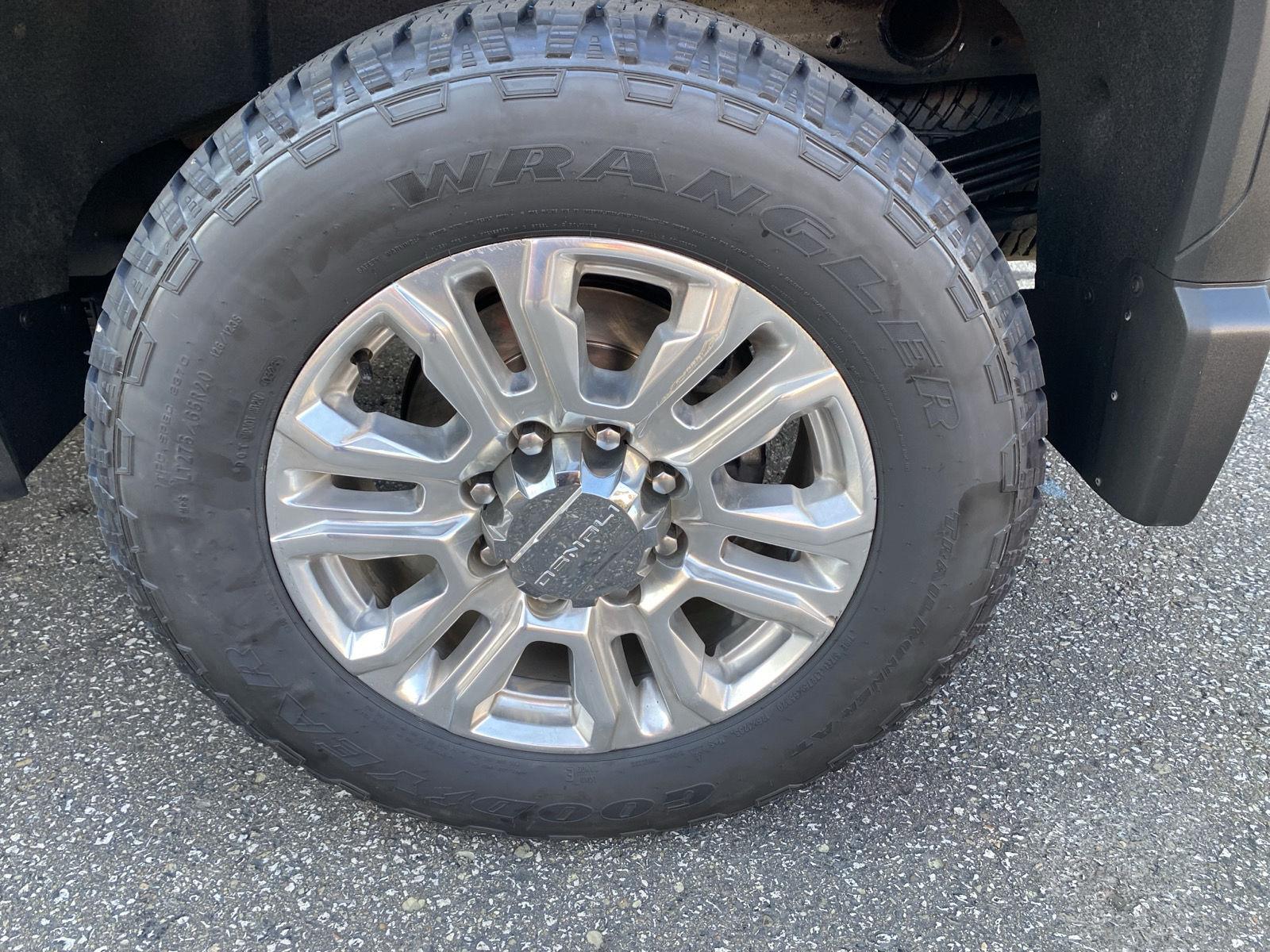 2022 GMC Sierra 2500HD Denali at Baglier Buick GMC Mazda