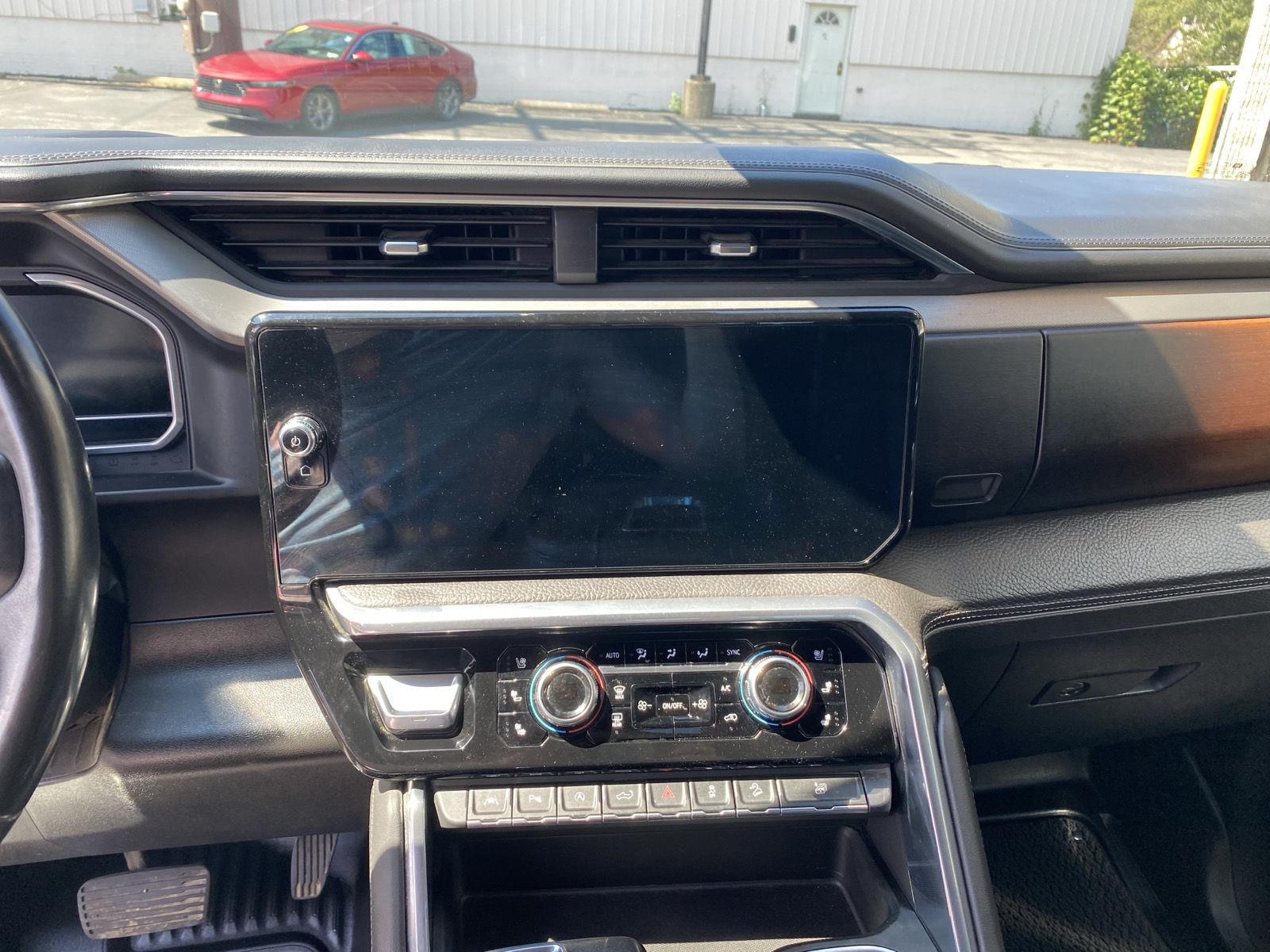 2022 GMC Sierra 1500 Denali at Joe Ball GMC