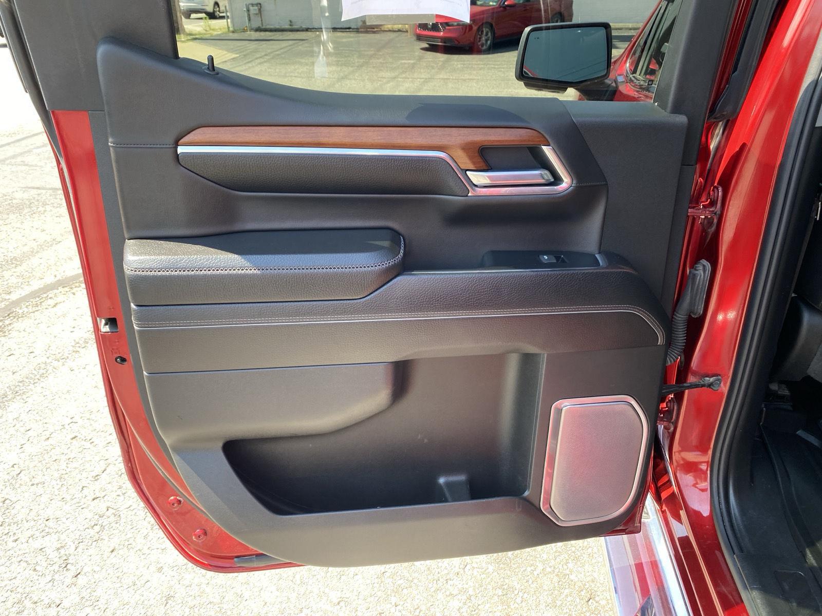 2022 GMC Sierra 1500 Denali at Joe Ball GMC