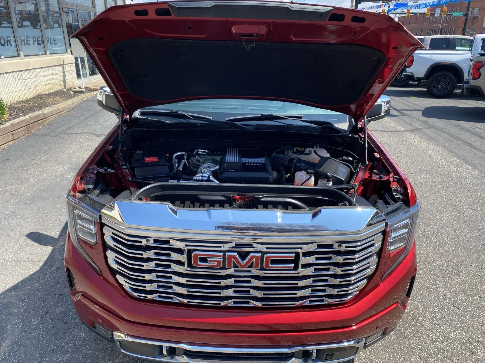 2022 GMC Sierra 1500 Denali at Joe Ball GMC