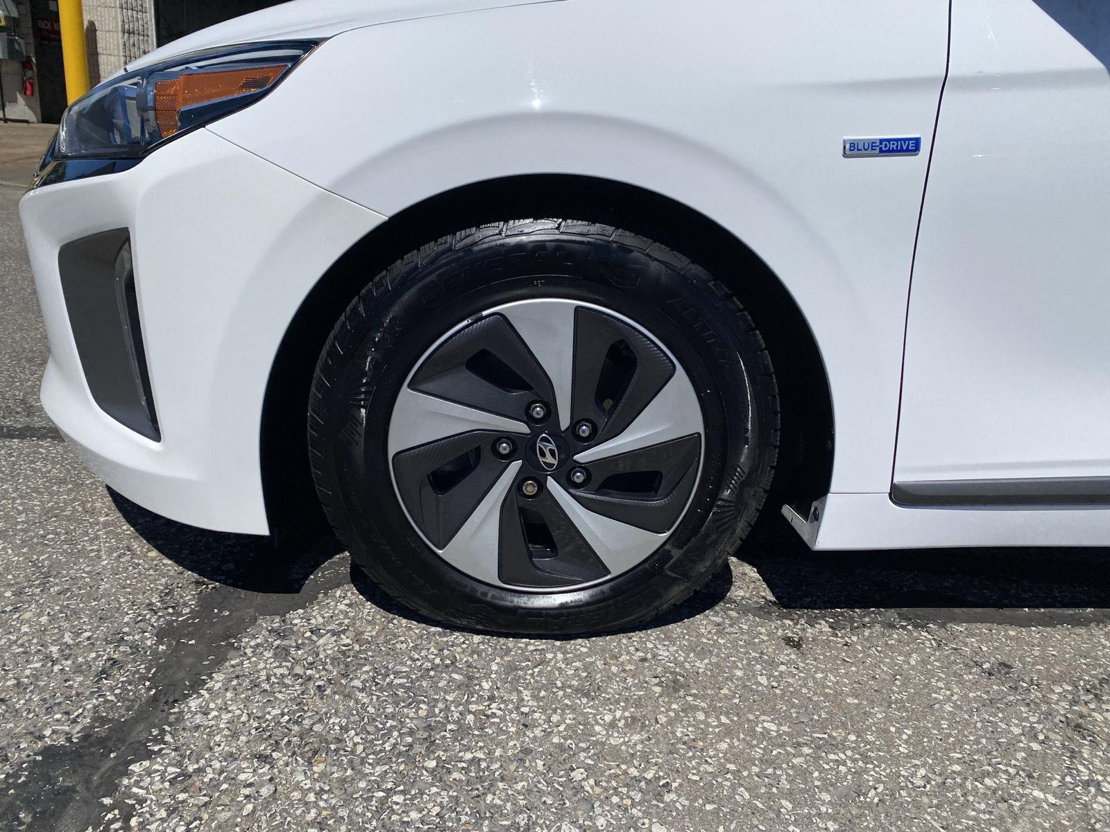 2017 Hyundai Ioniq Hybrid SEL at McCandless Ford