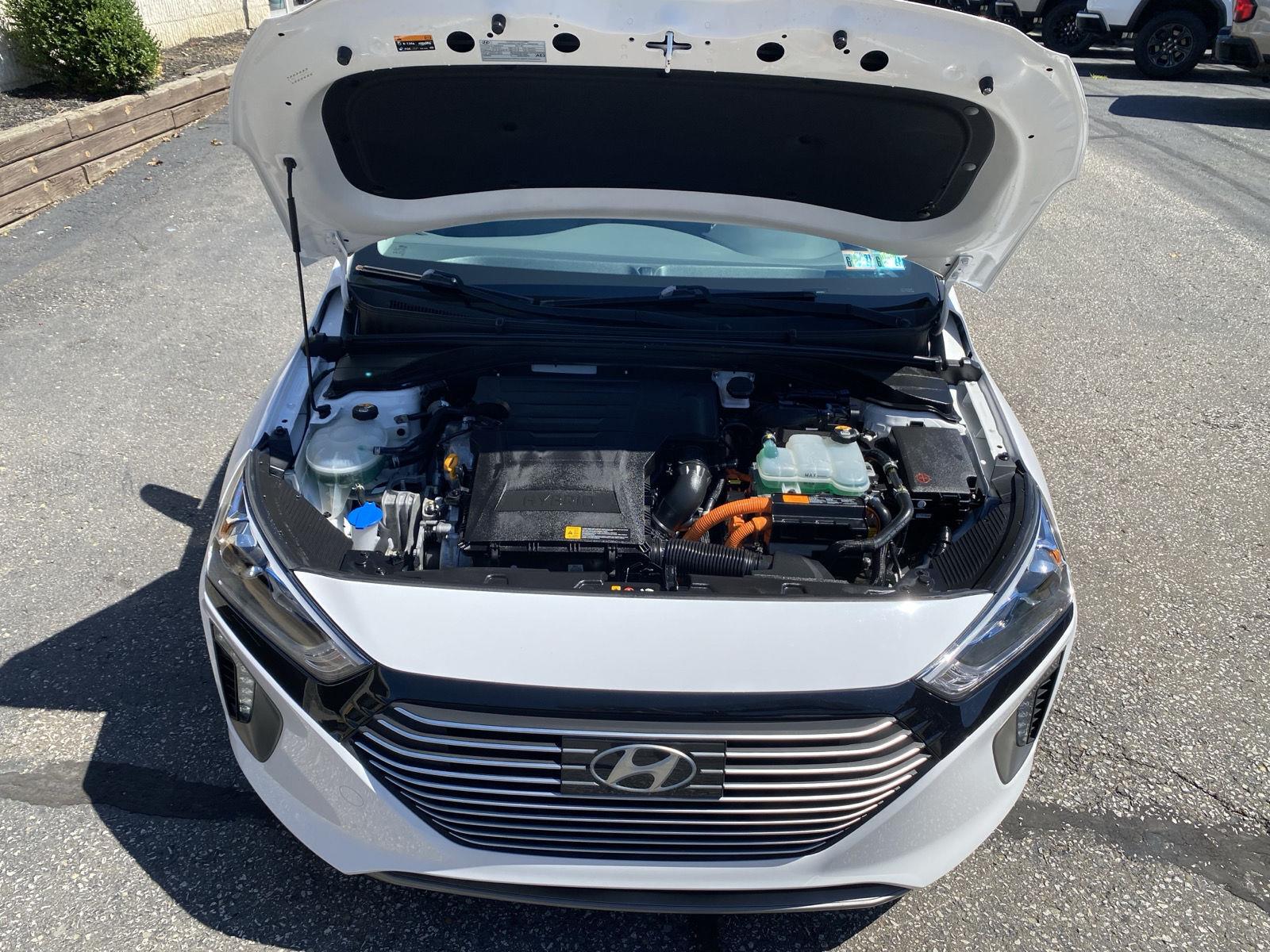 2017 Hyundai Ioniq Hybrid SEL at McCandless Ford