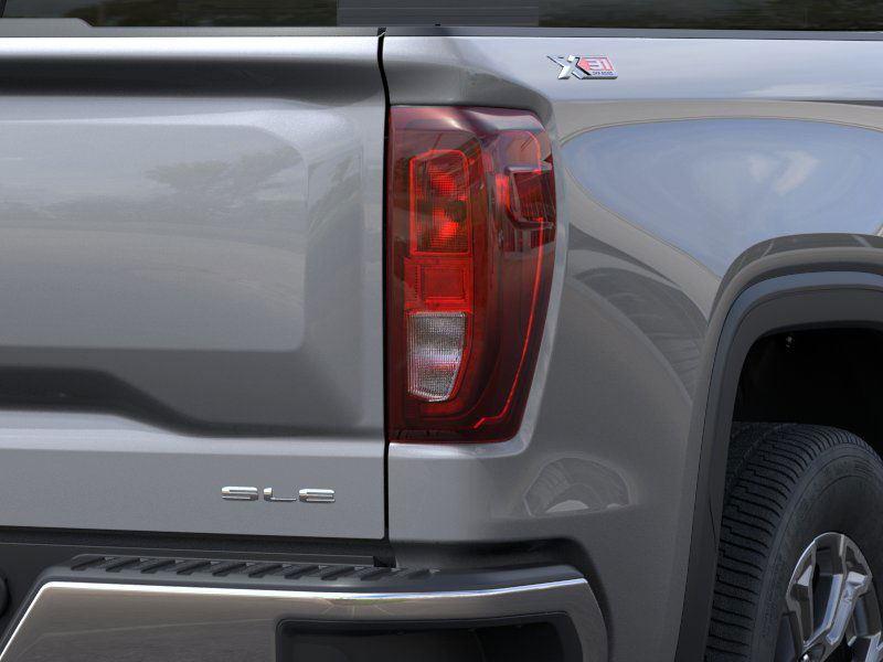 2026 GMC Sierra 1500 SLE - 10