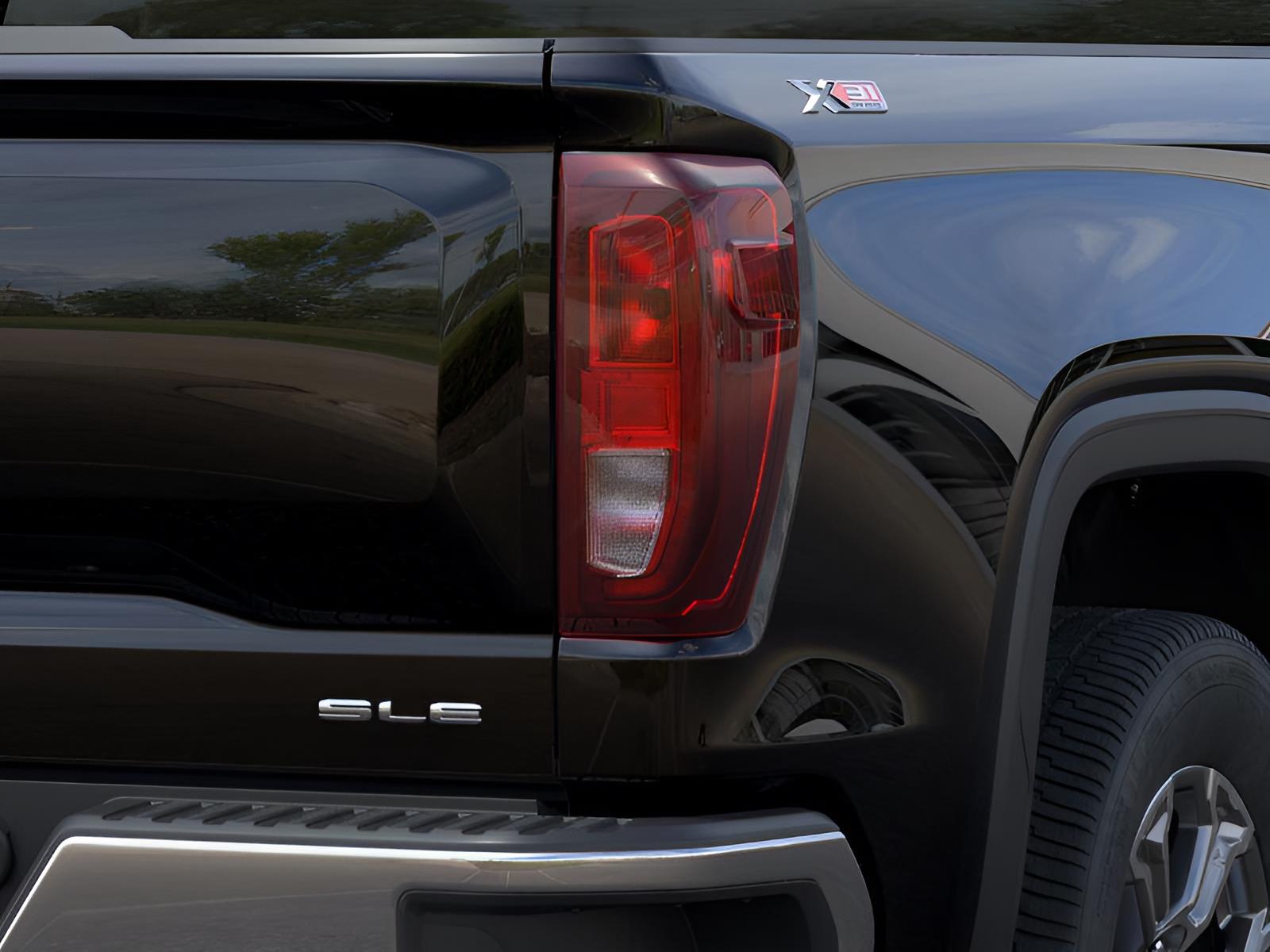 2026 GMC Sierra 1500 SLE - 10
