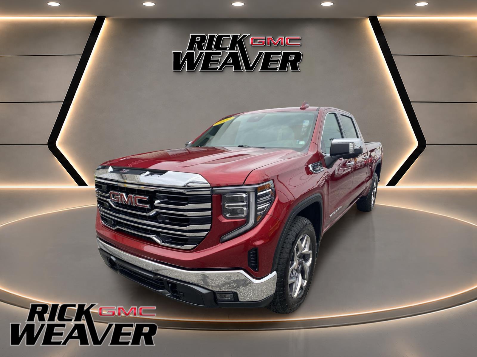 2022 GMC Sierra 1500 SLT Crew Cab 4WD