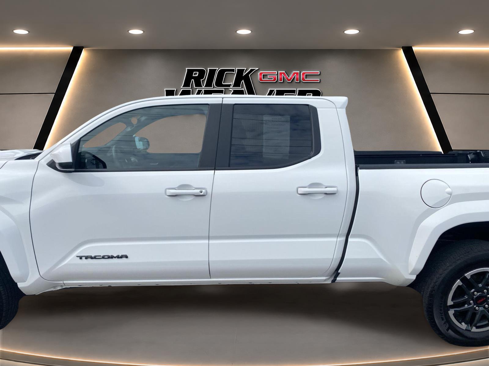 2024 TOYOTA TACOMA 2WD TK - 3