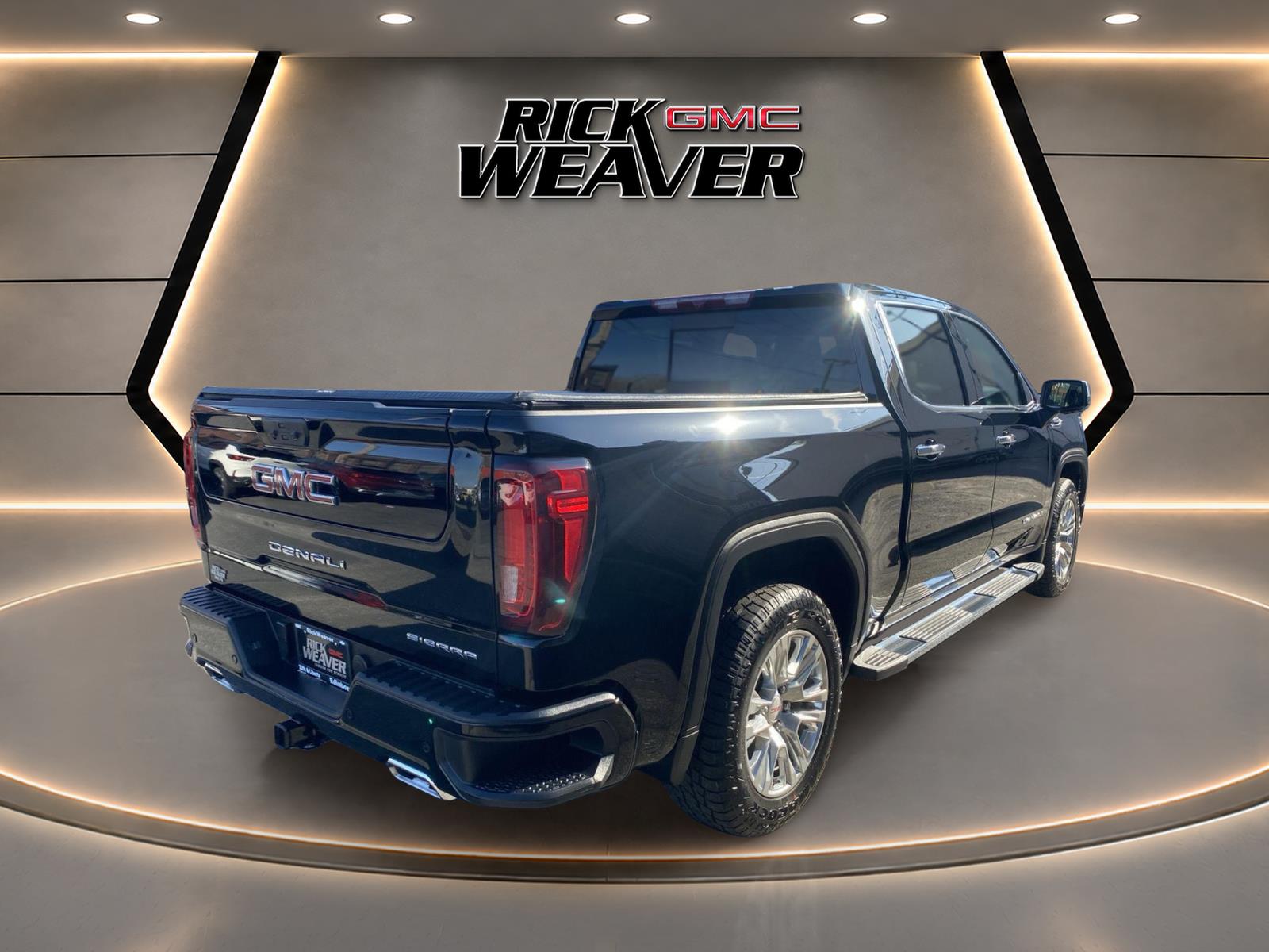 2024 GMC Sierra 1500 Denali - 11