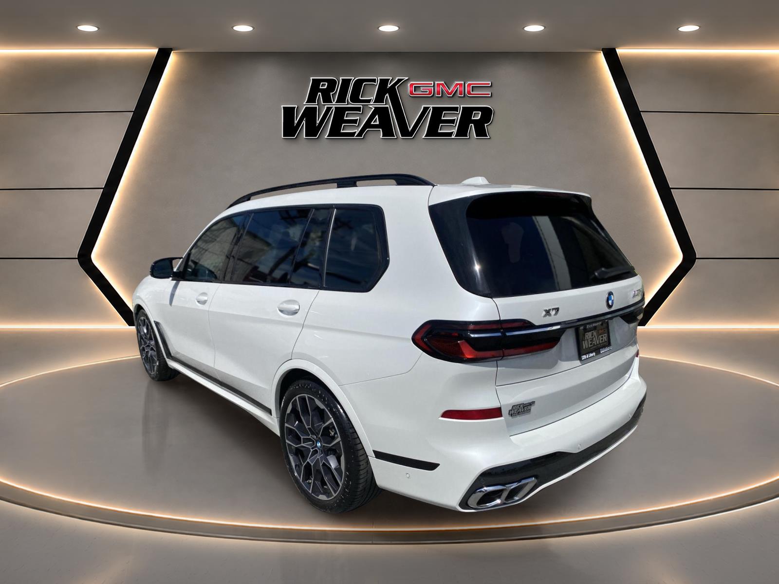 2024 BMW X7 M60i - 6