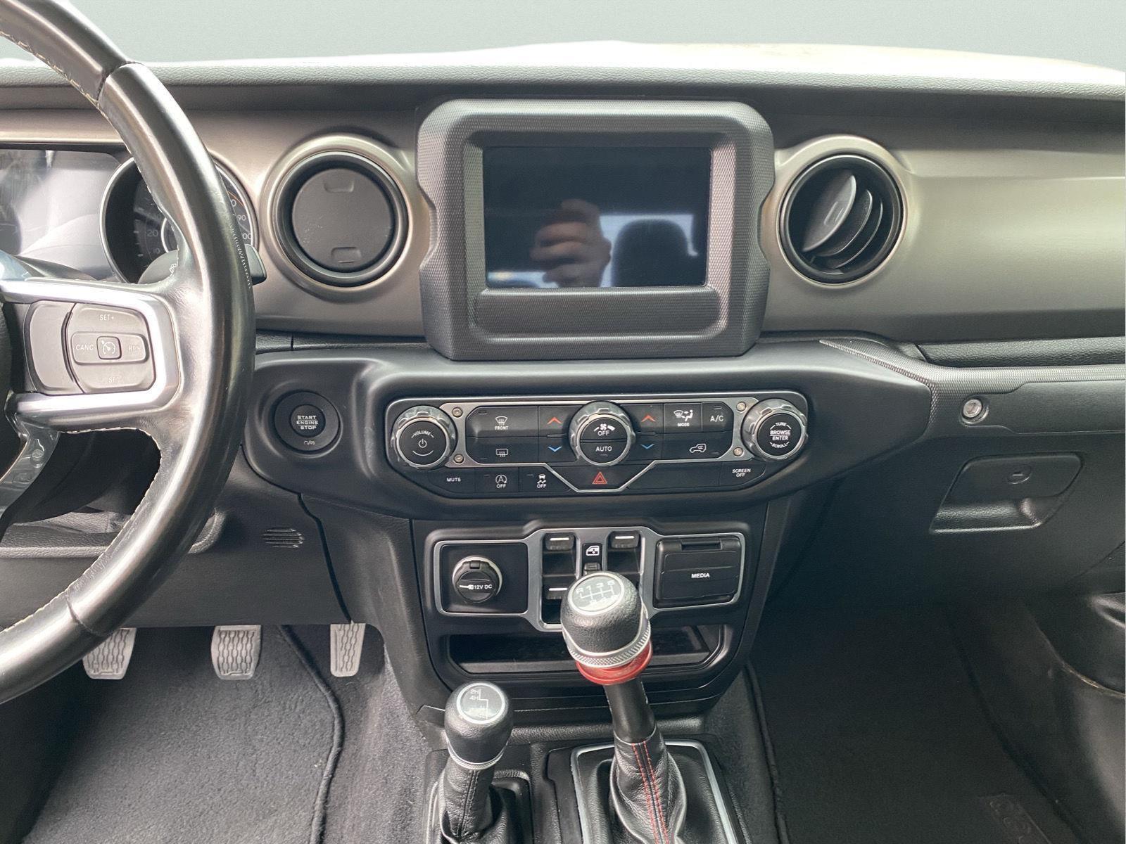 2020 Jeep Gladiator Sport S at Solomon Chevrolet