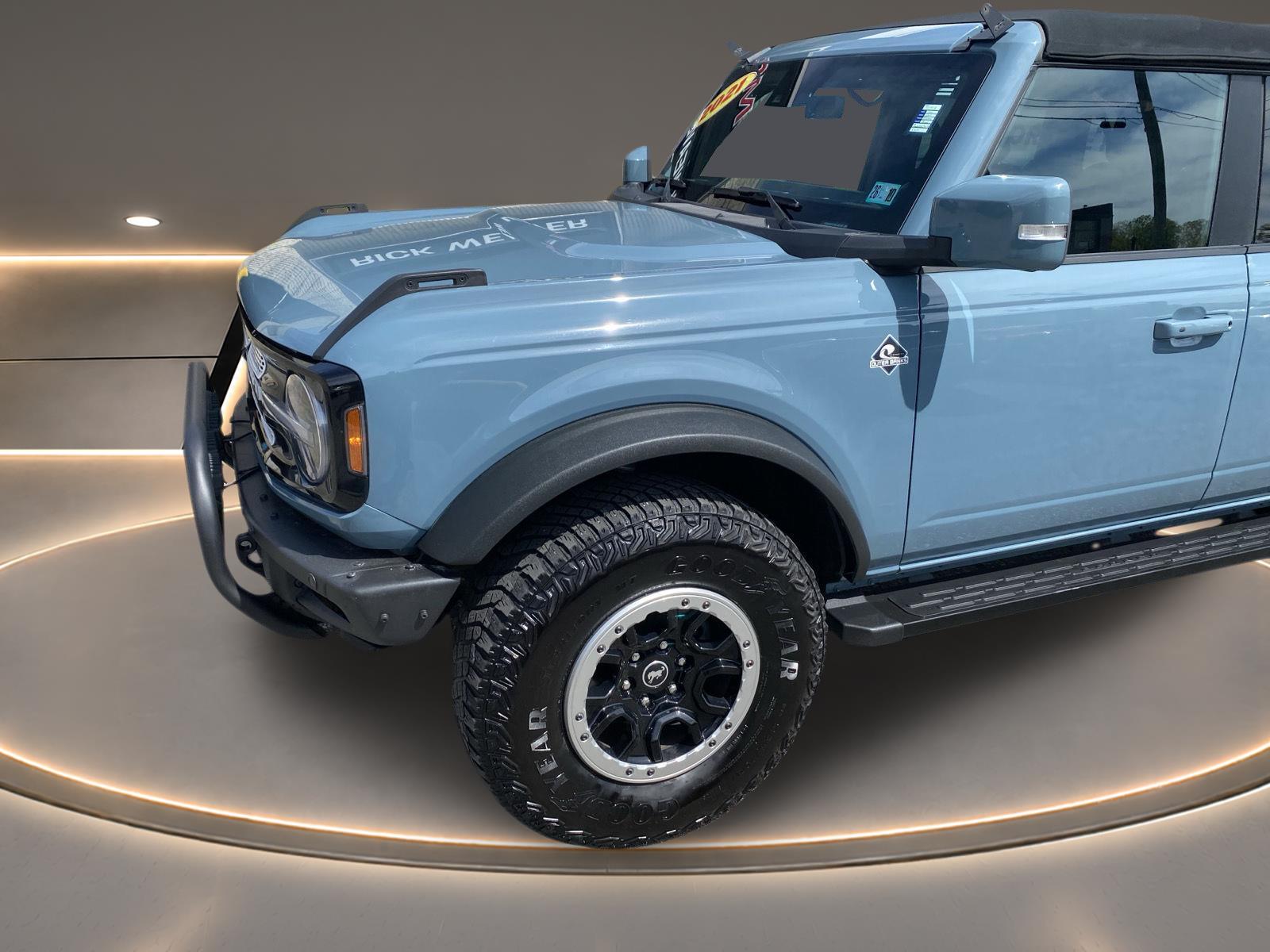 2021 Ford Bronco Outer Banks - 1