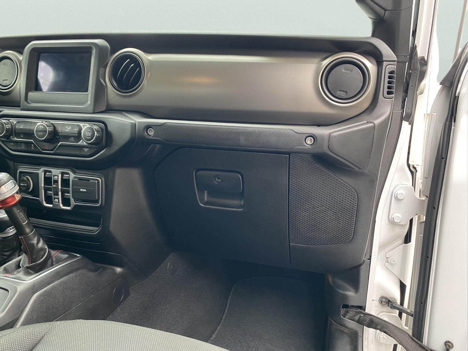2020 Jeep Gladiator Sport S at Solomon Chevrolet