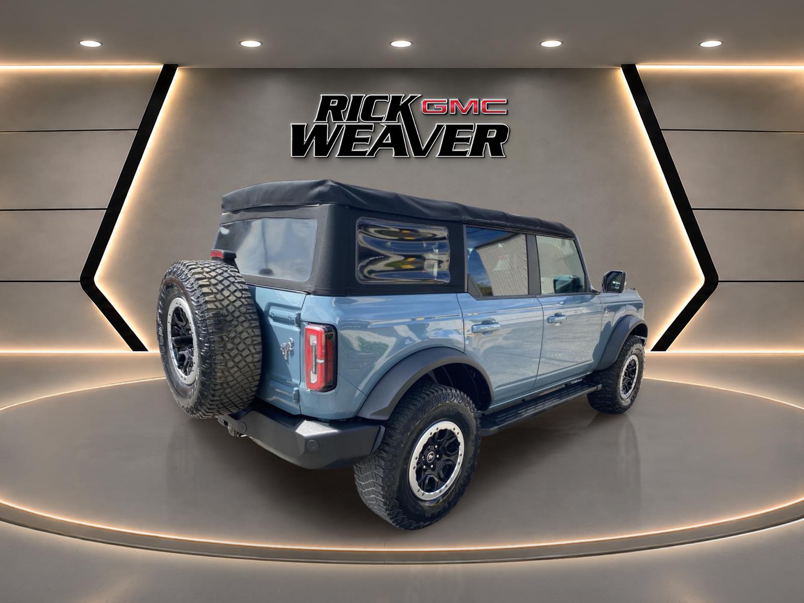 2021 Ford Bronco Outer Banks - 10