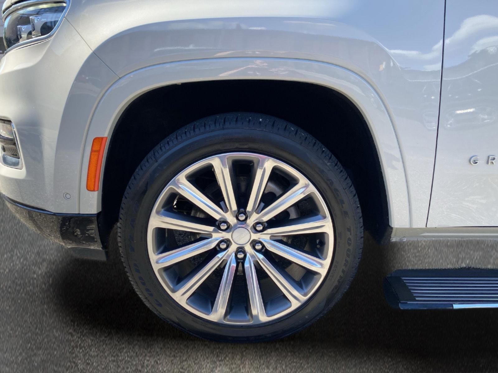 2022 Jeep Grand Wagoneer Series II at Altoona Honda