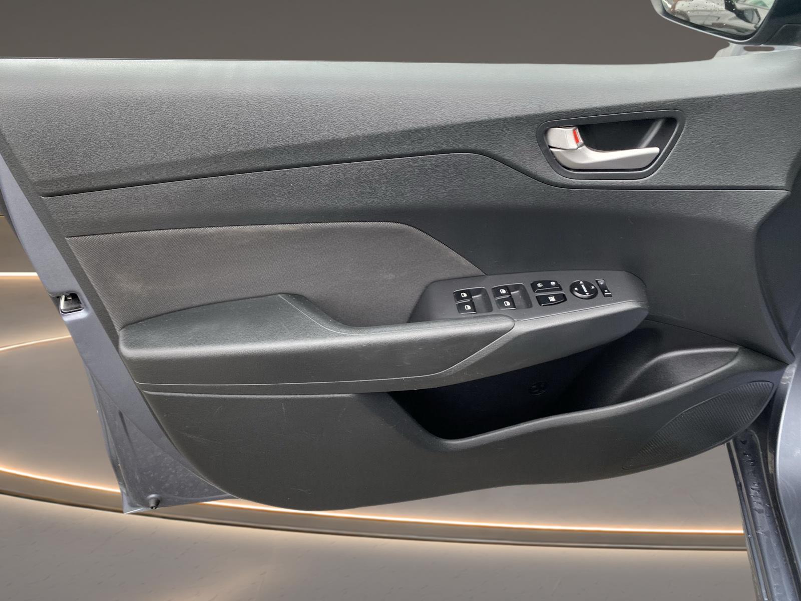 2020 Hyundai Accent SE at Auto Estates