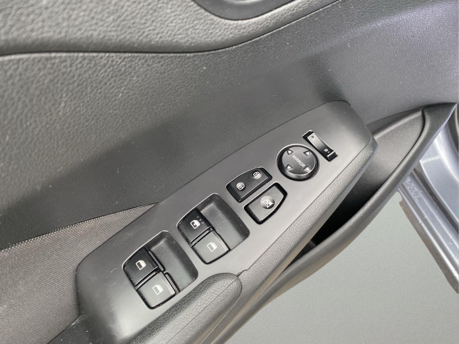 2020 Hyundai Accent SE at Auto Estates