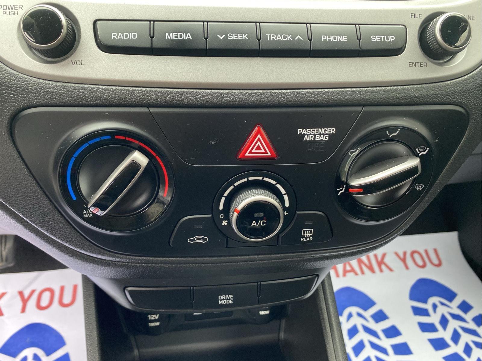 2020 Hyundai Accent SE at Auto Estates