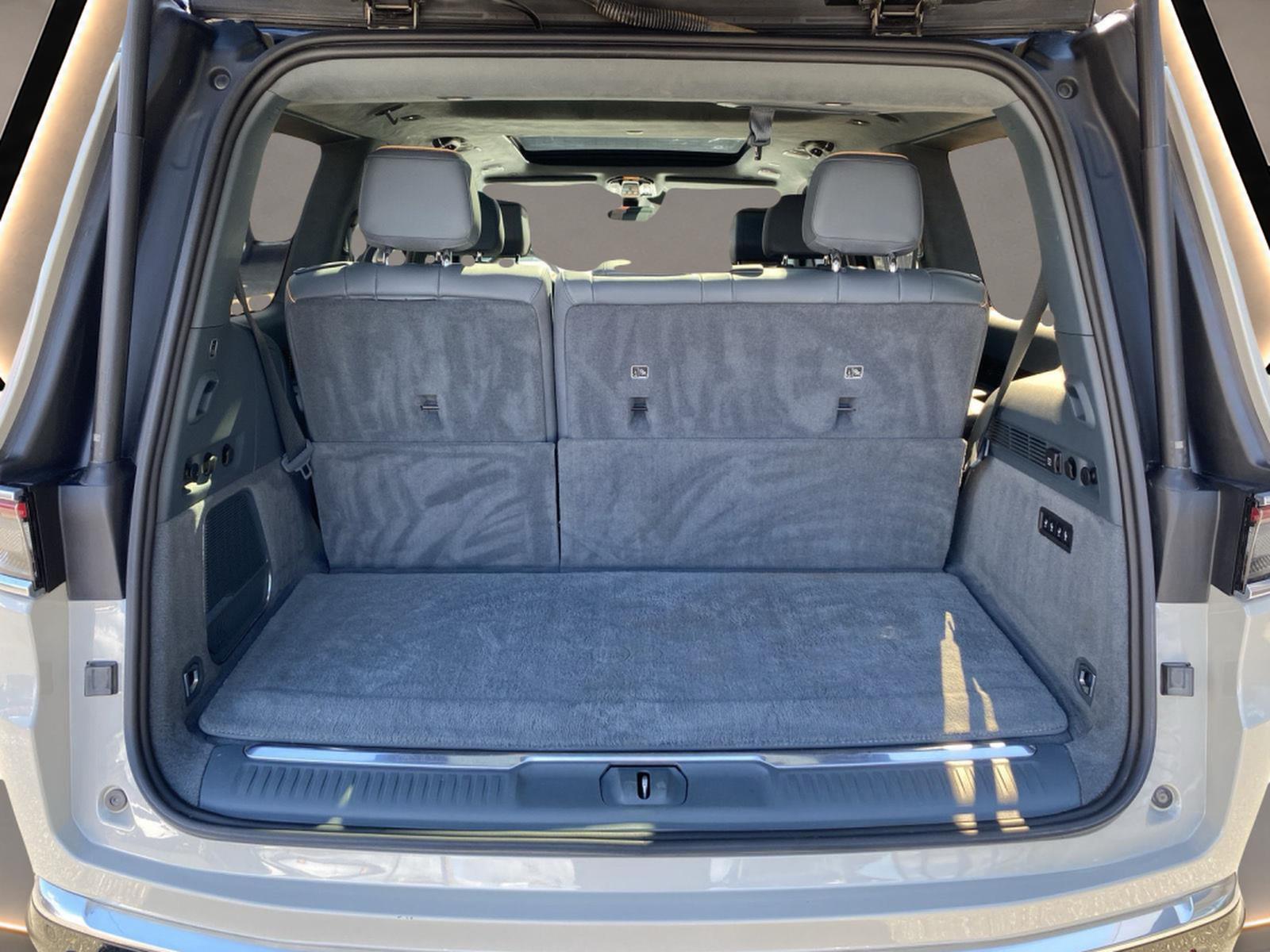2022 Jeep Grand Wagoneer Series II at Altoona Honda