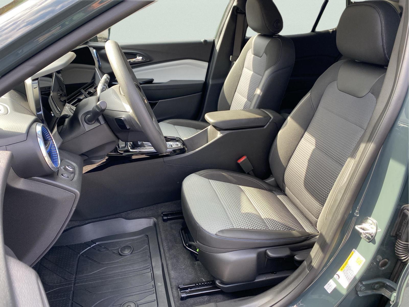 2025 Chevrolet Trax LT at Chevrolet & GMC Titusville