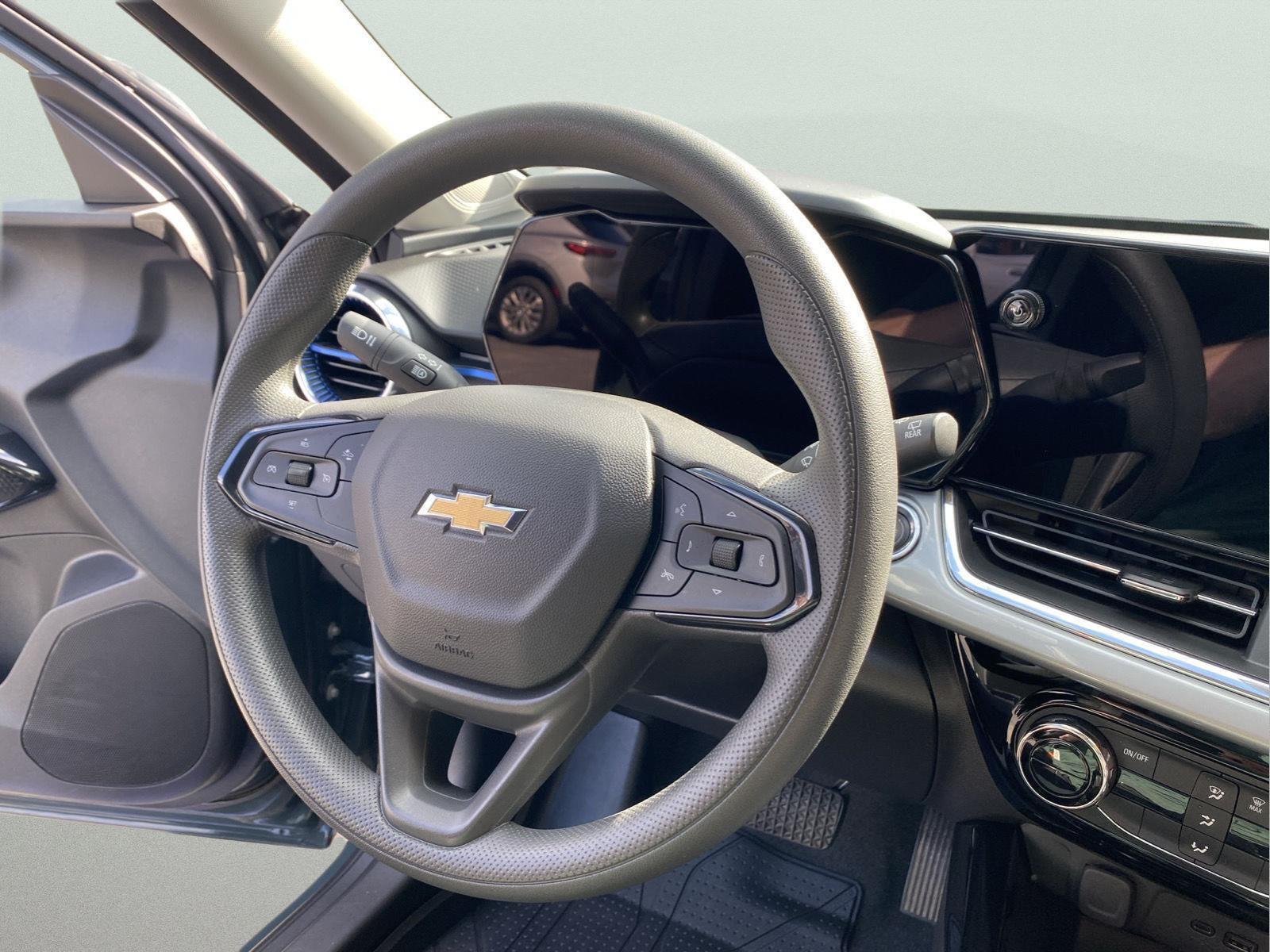 2025 Chevrolet Trax LT at Chevrolet & GMC Titusville