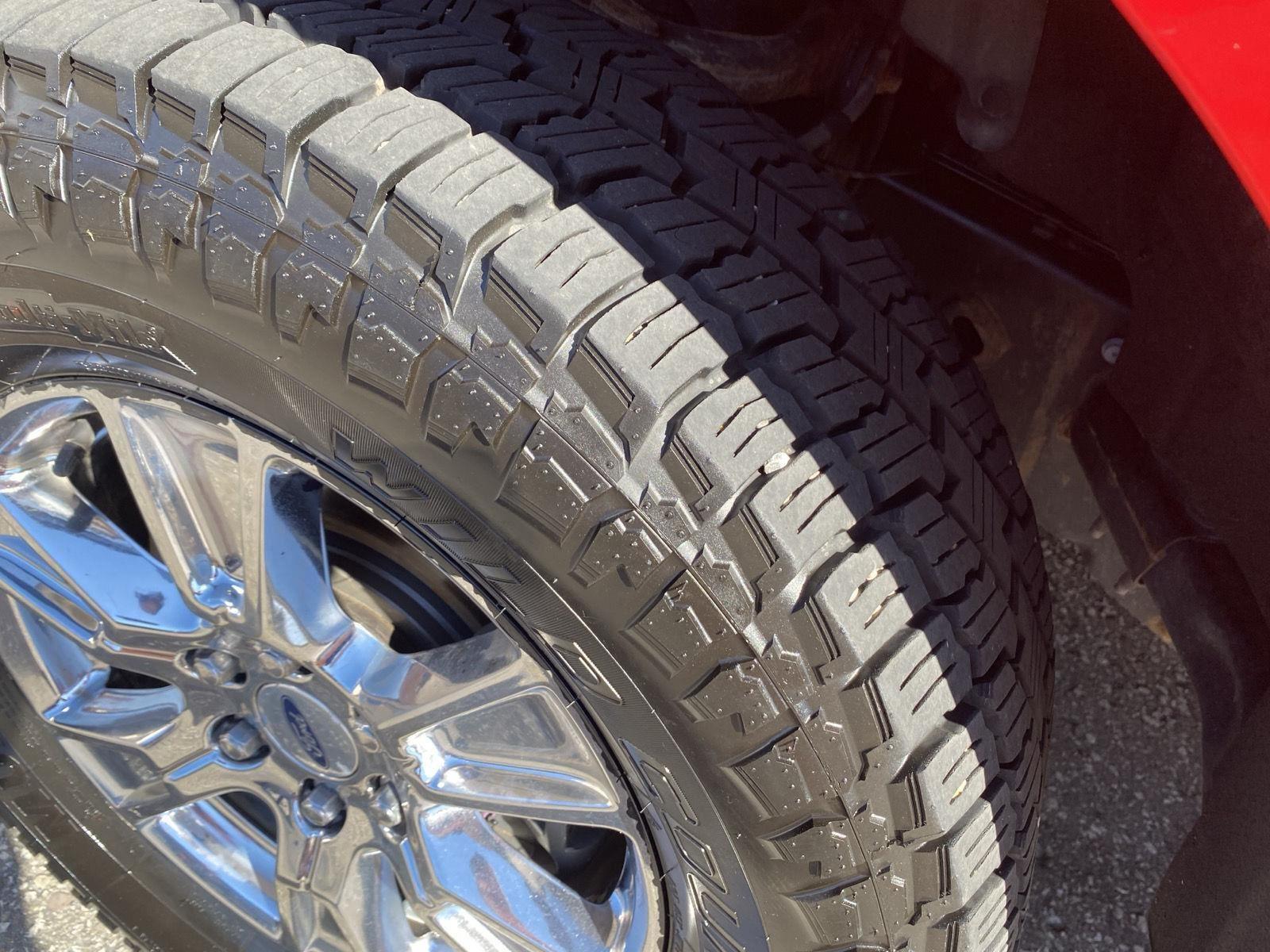 2017 Ford F-150 XLT - 11