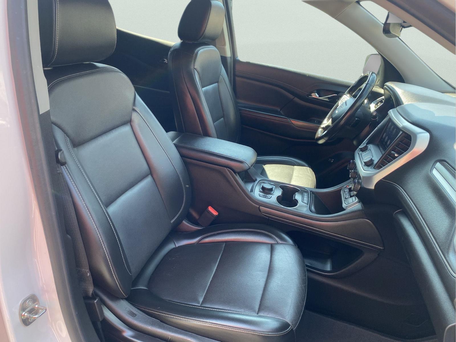 2021 GMC Acadia SLT at McCandless Ford