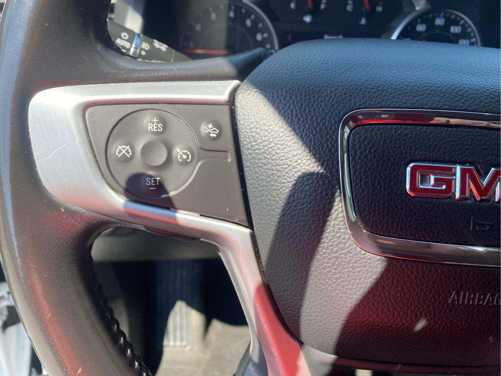2021 GMC Acadia SLT at McCandless Ford