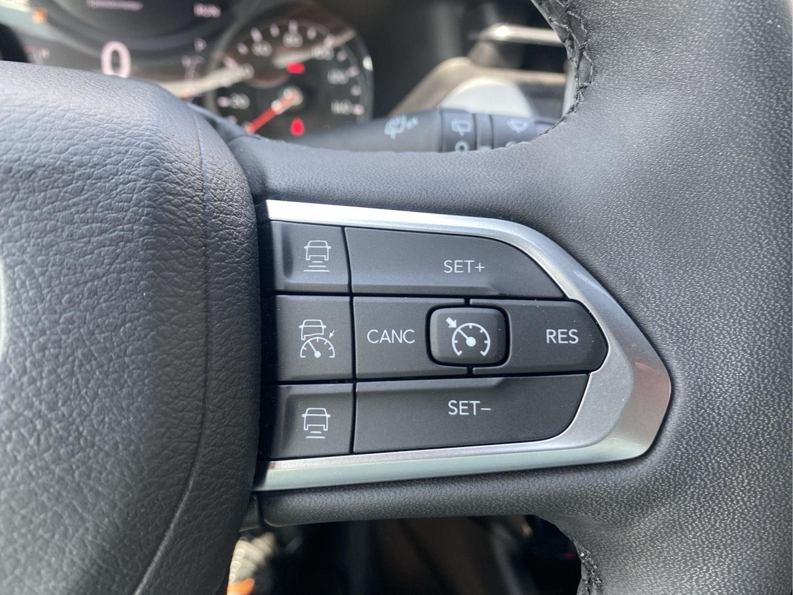 2023 Jeep Compass Limited at Bud's Auto Sales