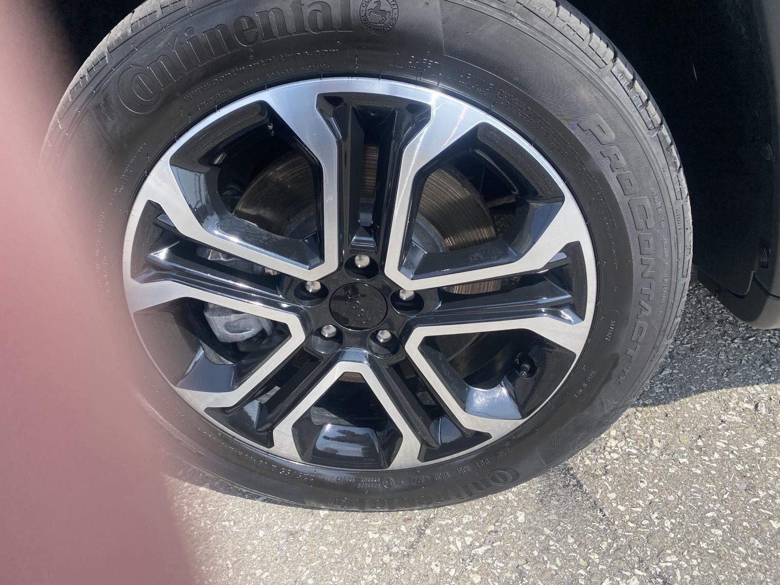 2023 Jeep Compass Limited at Bud's Auto Sales